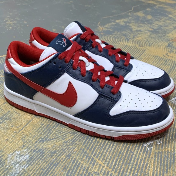texan nike dunks